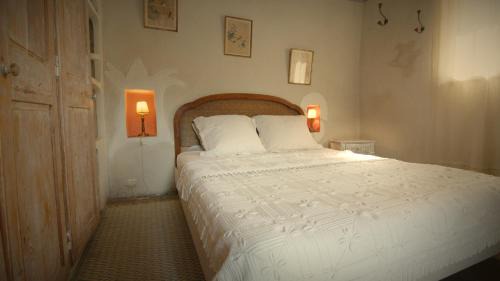 Collias Bed & Breakfast | Les chambres d'Elise