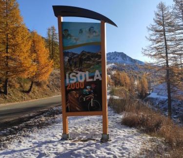 Isola Apartment | LES CHATAIGNIERS ROUGES
