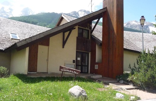 La Grave Apartment | Les Enfetchores - apartment overlooking la Meije.