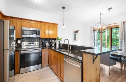 Mont-Tremblant Condo | Les Falaises Tremblant - Ski In/Out Condo w/2bdrs