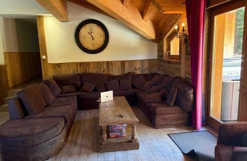 Plagne 1800 Apartment | Les gémeaux- Plagne 1800- 100m des pistes- sauna privatif