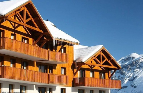 Puy-Saint-Vincent Apartment | Les Gentianes - 2 Rooms 4/6 People Mountain Corner