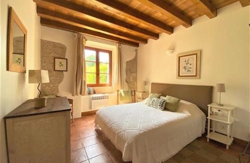 Ronsenac House | Les Glycines