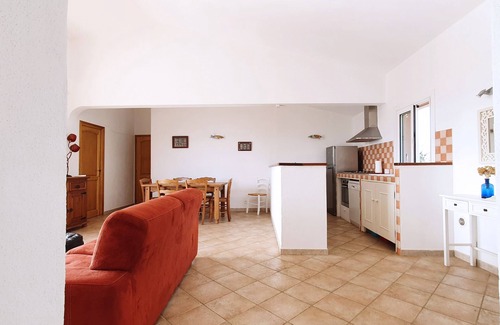 Figari House | Les Hauts de Cagna estate of 3 villas with swimming pool 6 kms from the sea.PROMO