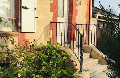 Deuil-la-Barre House | Les hortensias, family home for 6, near Paris