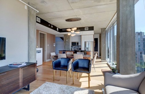 Vieux-Quebec-Cap-Blanc-colline Parlementaire Apartment | Les Immeubles Charlevoix - 760805 Grand Penthouse
