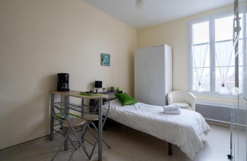 Jonzac Apartment | Les Jardins De La Seugne