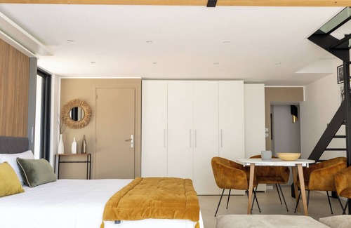 Saint-Cannat Cottage | LES Lodges Taizen & SPA , Sans Enfants, Votre Bulle de Reconnexion