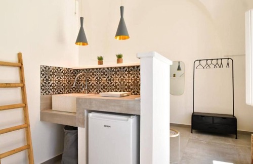 Sannicola Apartment | Les Maisons: La Casetta del Vico by Rentbeat