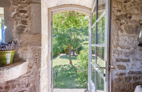 Saint-Restitut Ski Chalet | les Marcellines, character property with heated swimming pool and views