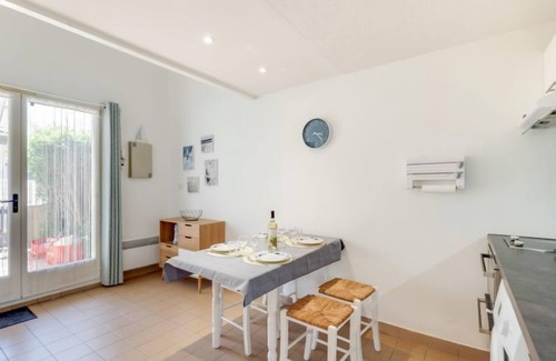 Saint-Cyprien Plage House | Les mas Bleus by Interhome