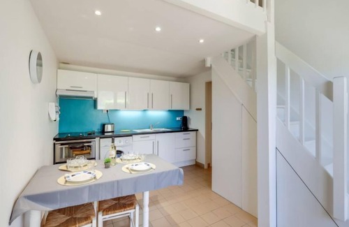 Saint-Cyprien Plage House | Les mas Bleus by Interhome