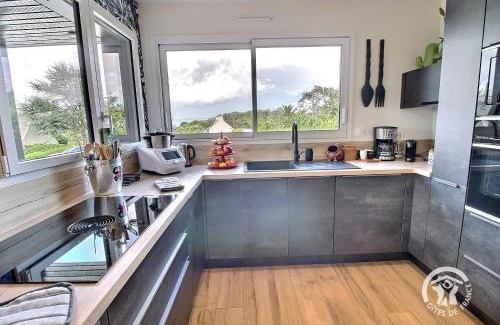 Trebeurden House | Les meloines