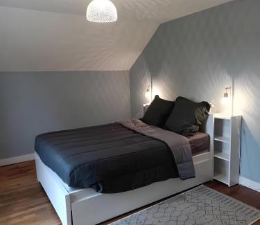 Noyers-sur-Cher House | Les petits logis de l'Écluse