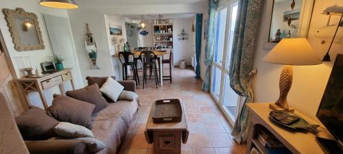 Ile d'Yeu Villa | Les pieds dans l'eau :KER ANNE (chez ANNE)