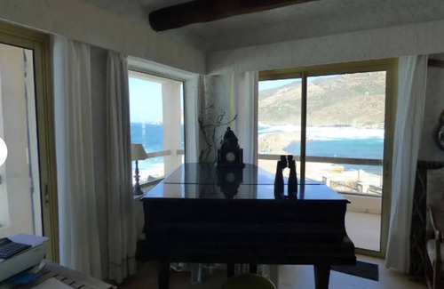 Porticciolo House | LES PIEDS DANS L'EAU - Exceptional view of CAP CORSICA for 8 people