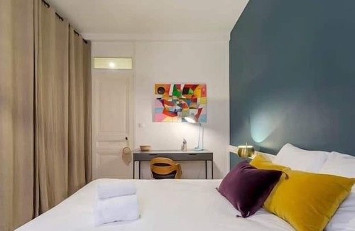Carnot - Gailleton Apartment | Les Remparts suite - Plein center - 75m2