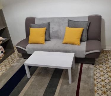 Avignon Apartment | Les Saules Studio Wifi Clim Gare Centre