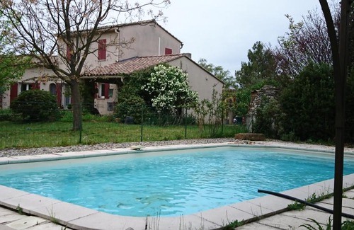 Pernes-les-Fontaines Bed & Breakfast | les seignerolles
