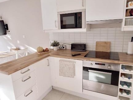 Palavas-les-Flots Apartment | Les Soleillades - T2 cosy pour 4 pers - Piscine, parking privé, à 100m de la plage - LaConciergerieByNina