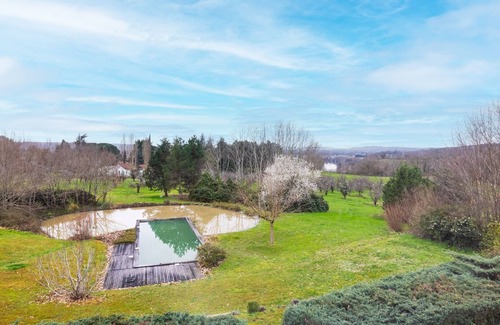 Villeneuve-sur-Lot House | Les Vignes - 4 chambres, piscine et grand jardin