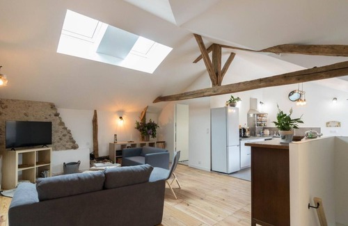 Pointis-Inard House | Les Volets Bleus - POINTIS INARD