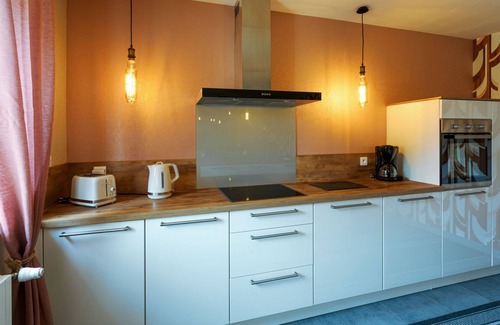 Peumerit House | Les Volets Rouges by Interhome
