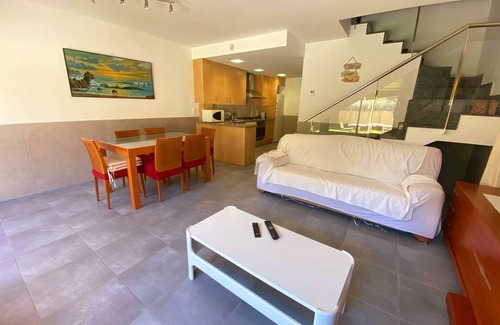 L'Escala House | Léscala house, communal swimming pool and private garden