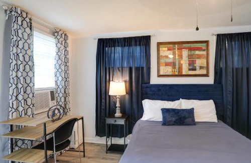 Greenwood Apartment | Less Than 1 Mi to Dtwn Updated Studio in North Greenwood!