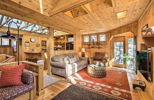 Upper Kingsbury House | Less Than 1 Mi to Heavenly Lifts Tahoe Area Townhome!