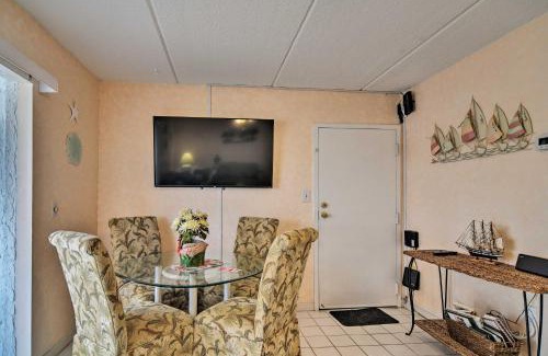 St. Pete Beach Apartment | Less Than 2 Mi to Upham Beach Colorful Bungalow with Pool
