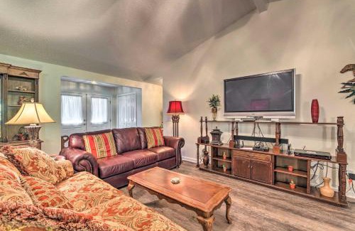 Hot Springs Village Apartment | Less Than 2 Mi to Lake Coronado Apt with Grill!