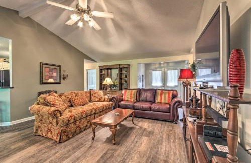 Hot Springs Village Apartment | Less Than 2 Mi to Lake Coronado Apt with Grill!