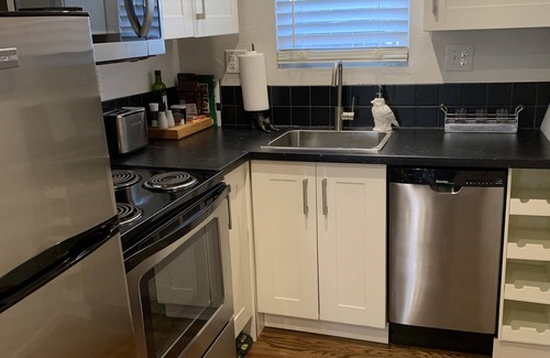 Central Oklahoma City Apartment | Less than one mile from Health Science Center!