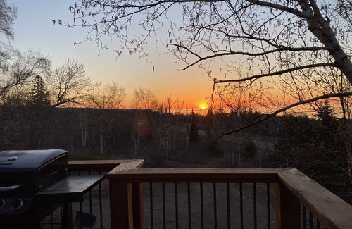 Two Harbors Condo | Lester River Gooseberry Trailside 4-Plex Suites | Lake View | Trail Access