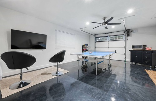 Vista House | Let the Games Begin! Vista Casita with Paddle & Pool Thrills!