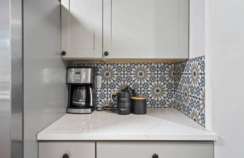Church Street House | Let the Good Times Roll/Spacious Retreat 4BE 3BA