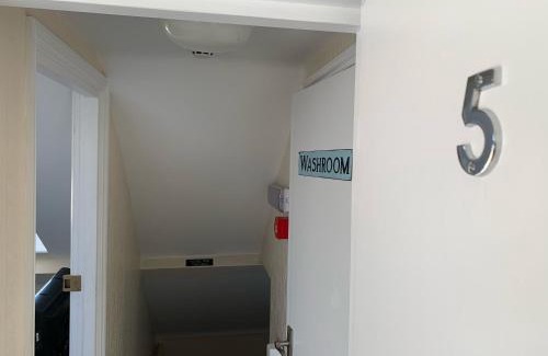 Weymouth House | Letchworth Guest House