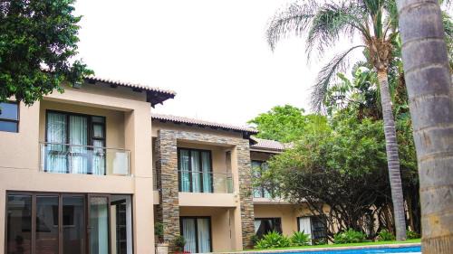 Rustenburg Cabin | Letsatsing Lodge