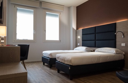 Ferrara Historic Centre House | Letto A Castello