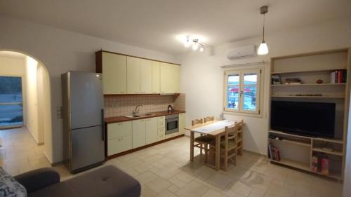 Piso Livadi Apartment | LEVANDA PAROS HOUSE