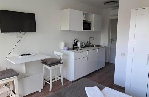 Balatonfoldvar Apartment | Levander Apartman