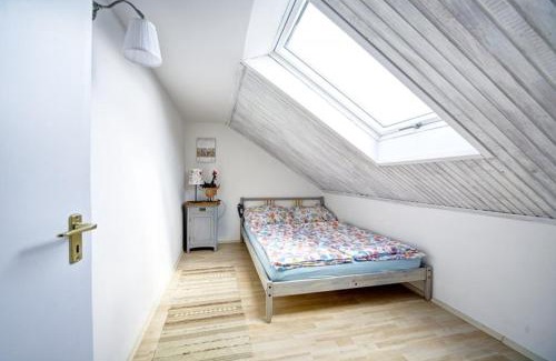Balatonlelle House | Levendula ház - Rosie Home