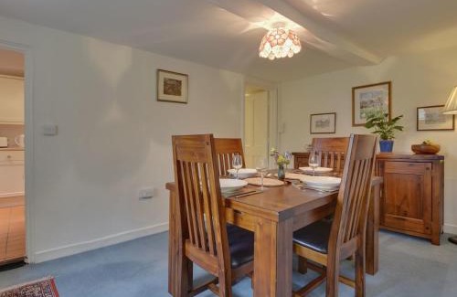 Lewtrenchard House | Lew Quarry Cottage