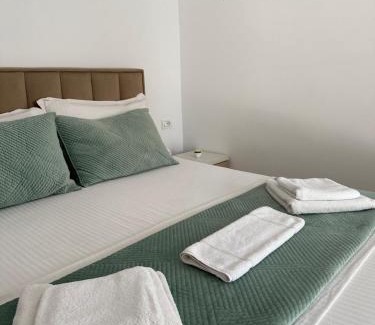 Rade Apartment | Lexhulo Room's
