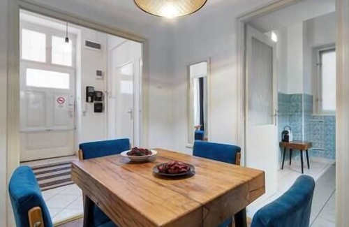 Belvaros - Lipotvaros Apartment | Liberty Square Apartment