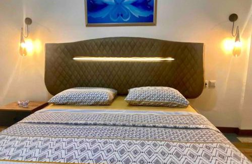 Kaleici Apartment | LICENSED ,JAZZY TOP CLASS 3 BEDROOMS HOMES 100Mb Wi-Fi
