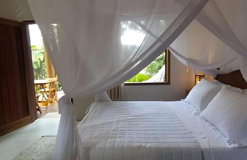 Marau Ski Chalet | Licuri Praia de Algodões à poucos passos do mar.