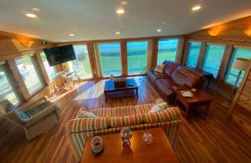 Eastpoint House | Life In The Blue