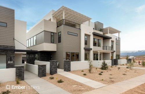 St. George House | Lifes a Beach at Desert Color